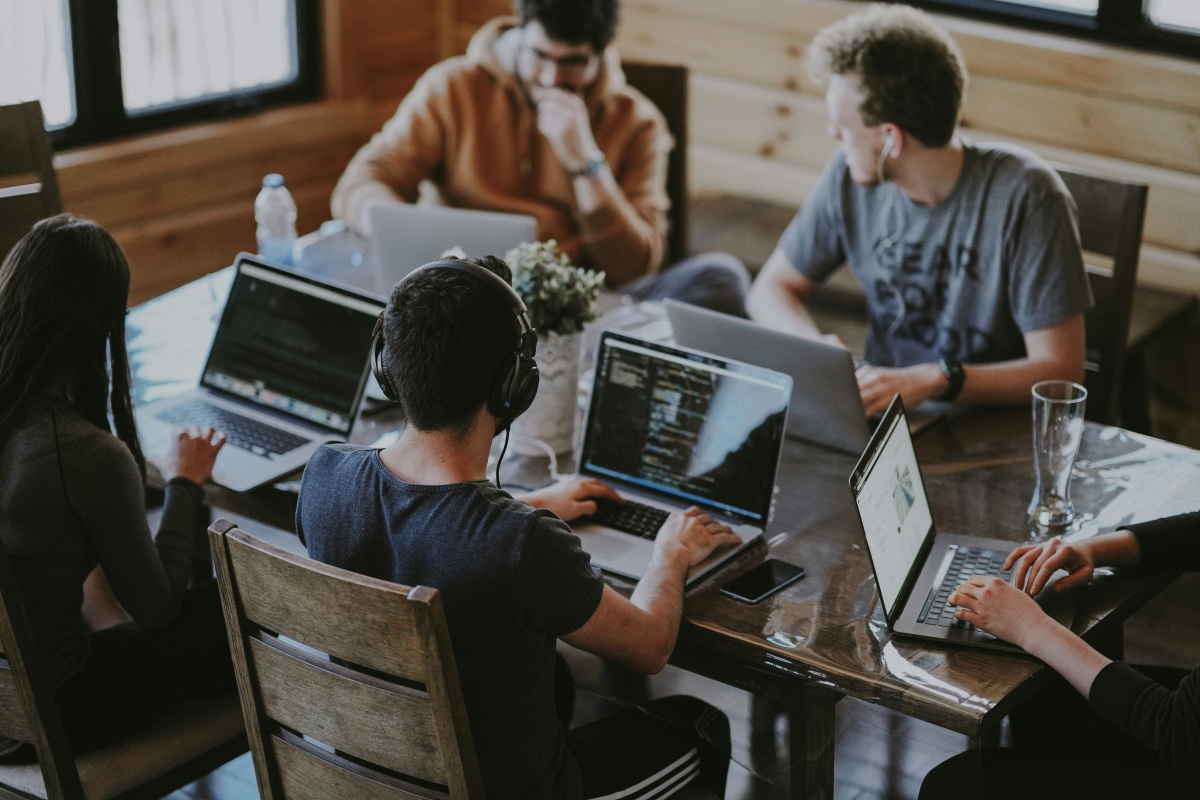 Marketing and Sales Alignment: Bridging Gaps for Measurable Success
