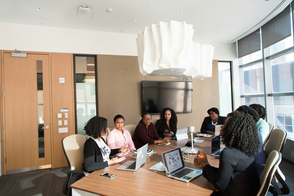 Why Hire a B2B Marketing Agency for Digital Advertising?